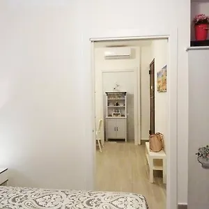 Casa vacanze Around Cassaro House, Palermo